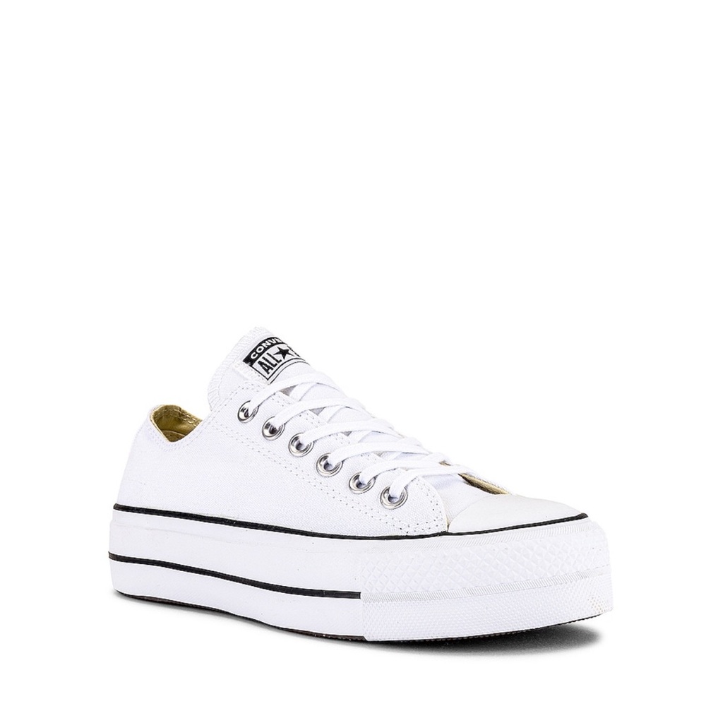 Chuck Taylor All Star Lift Sneaker